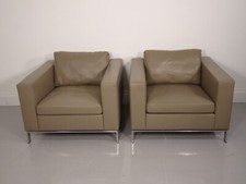 A stunning pair of Walter